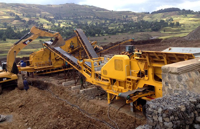 30 T/H Granite Mobile Crushing Line in Zimbabwe